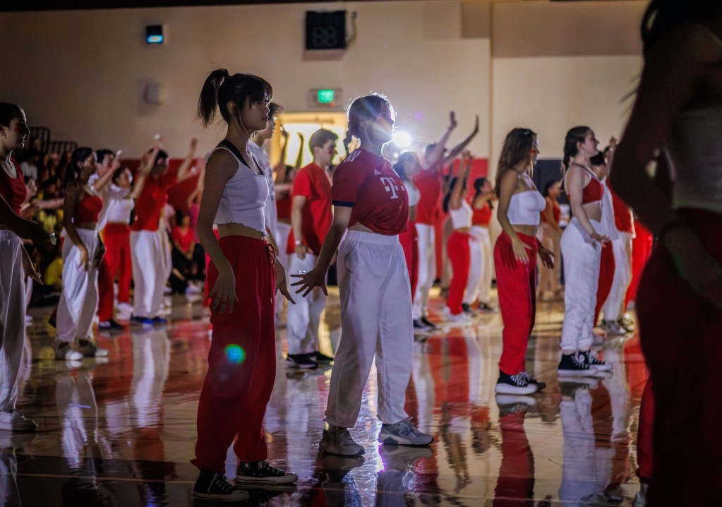 Homecoming at Gunn High: Night Rally - Midpeninsula Post